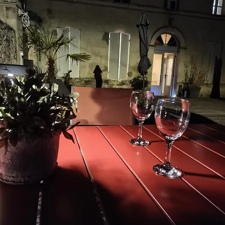 B&B La Parenthese Des Vignes 3*